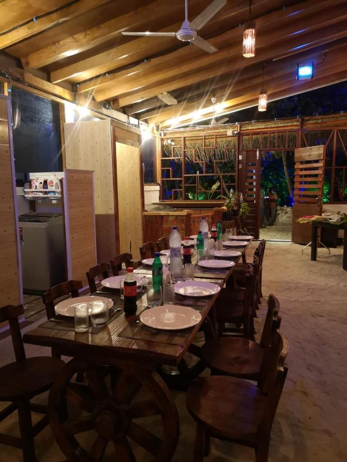 Golhaa View Inn By Tes Тулусдоо Екстериор снимка